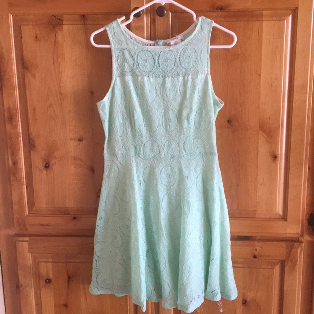Beautiful mint lace dress
